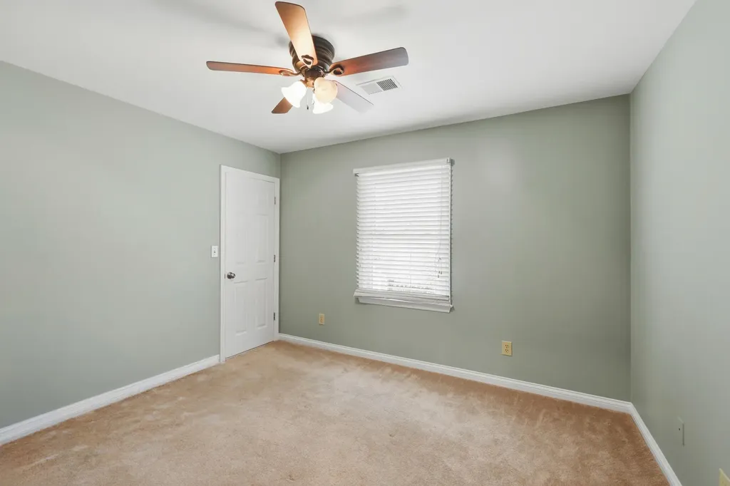 4505 Meadowbridge Court Lexington KY 40515