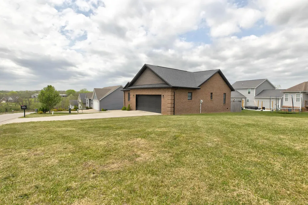 108 Oak View Drive Mt Sterling KY 40353