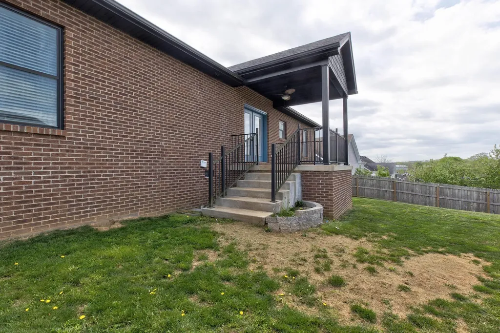 108 Oak View Drive Mt Sterling KY 40353