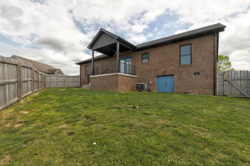 108 Oak View Drive Mt Sterling KY 40353