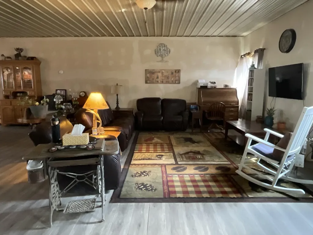 281 Adams Road Owingsville KY 40360