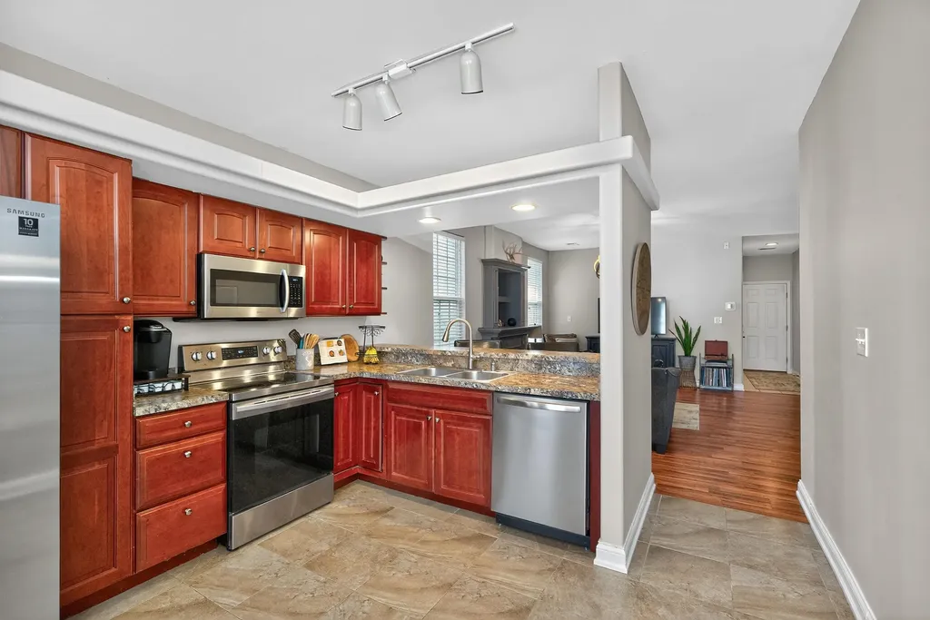 2709 Green Valley Court Lexington KY 40511