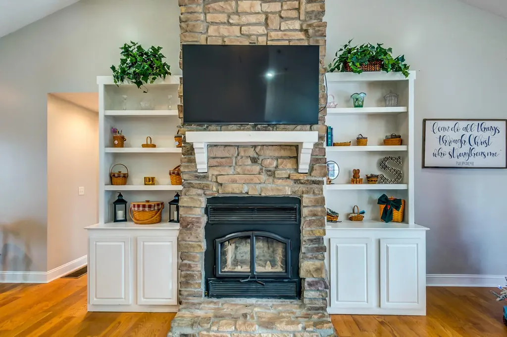 3001 Noble Court Waco KY 40385