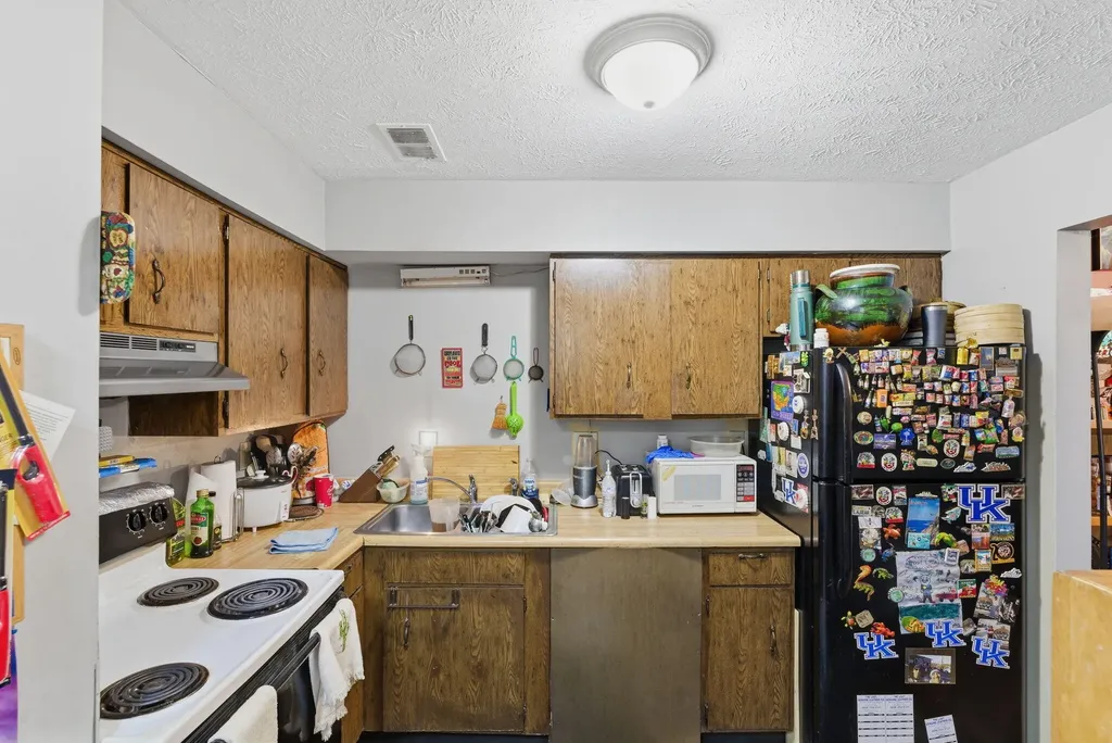 388 Redding Road Lexington KY 40517