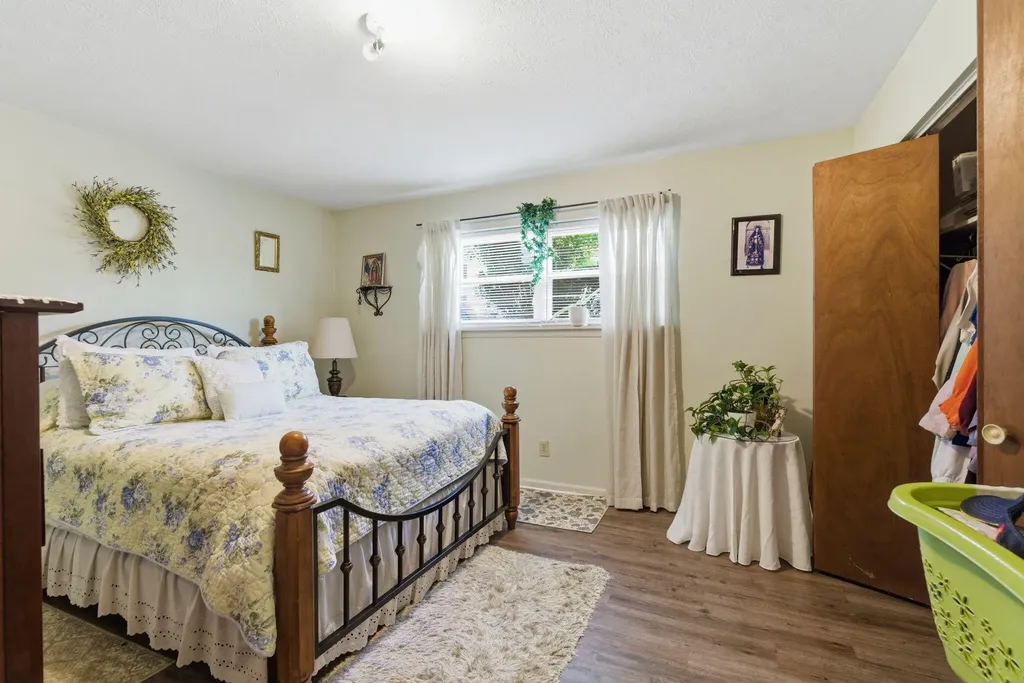 388 Redding Road Lexington KY 40517