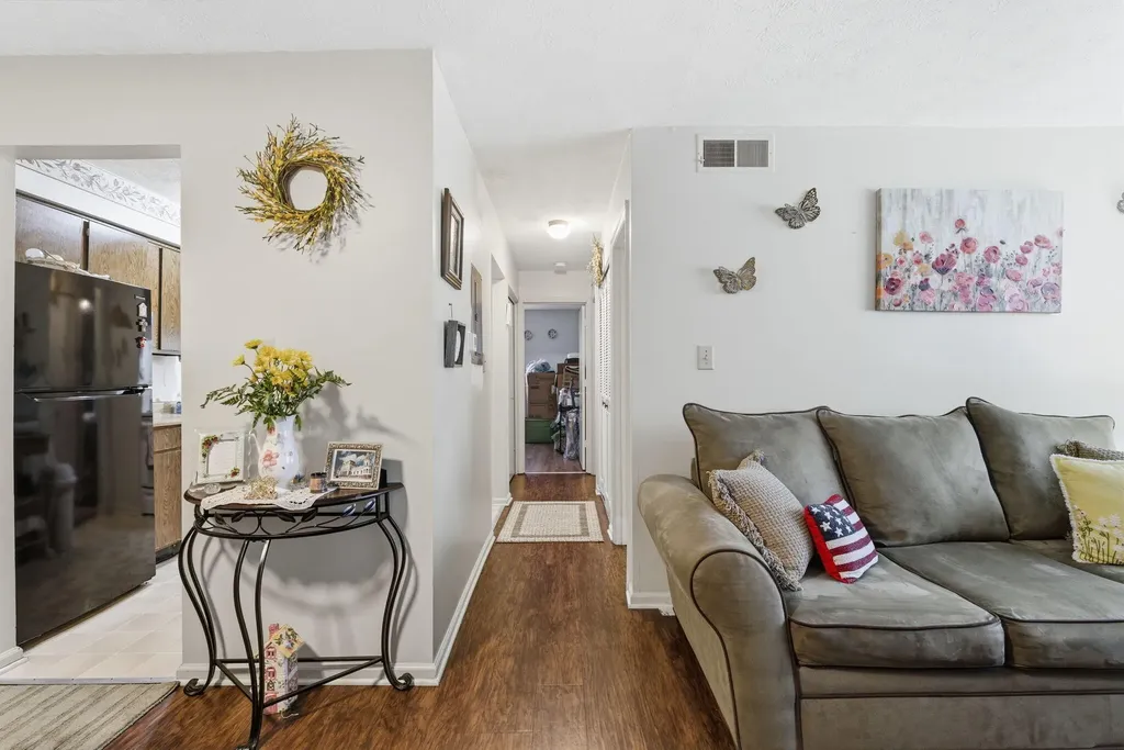 388 Redding Road Lexington KY 40517