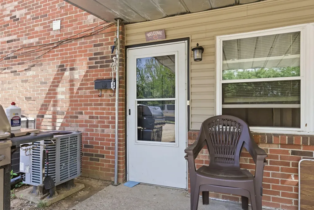388 Redding Road Lexington KY 40517