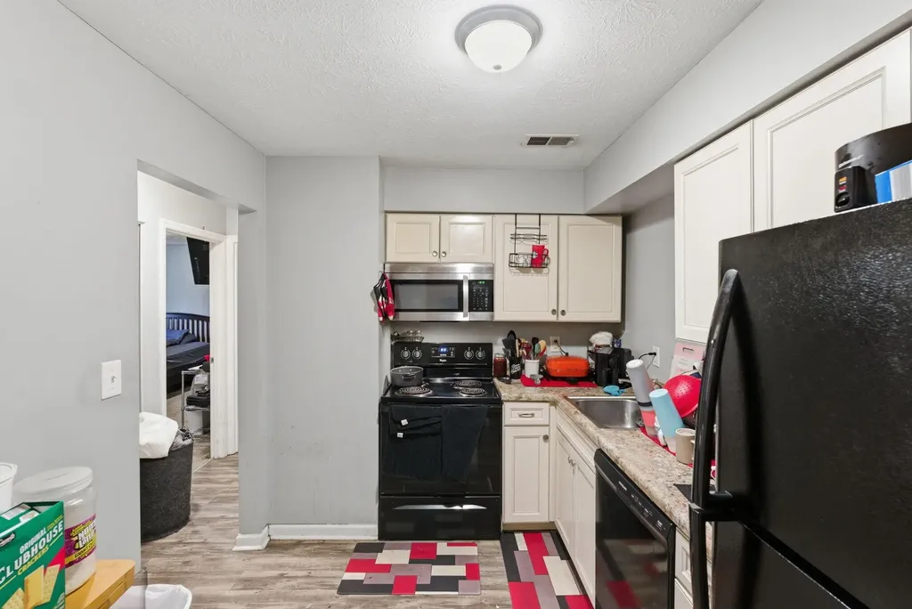 388 Redding Road Lexington KY 40517