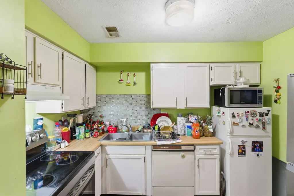 388 Redding Road Lexington KY 40517