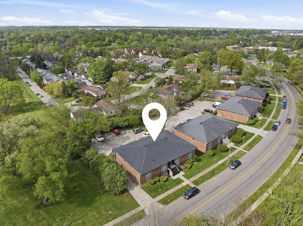 388 Redding Road Lexington KY 40517