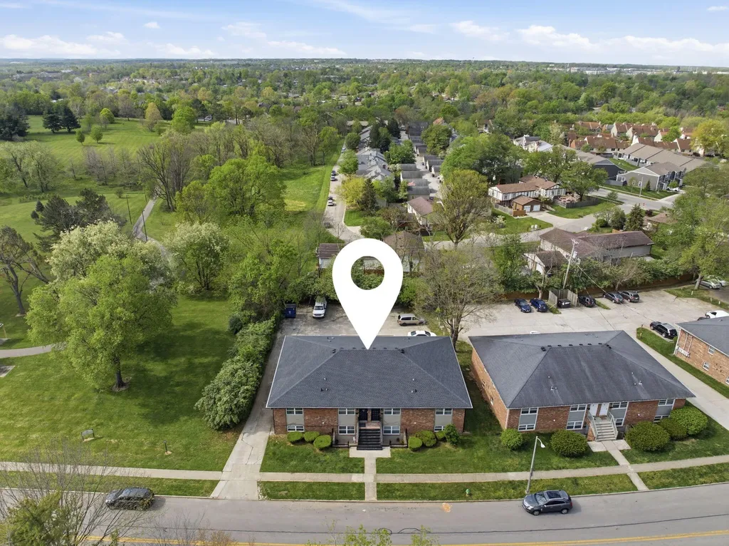 388 Redding Road Lexington KY 40517
