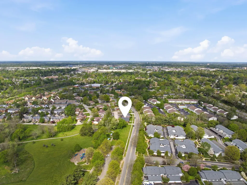 388 Redding Road Lexington KY 40517