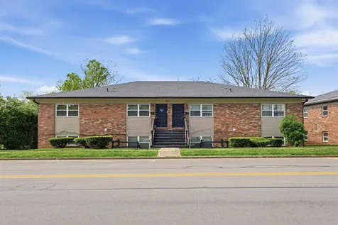 388 Redding Road Lexington KY 40517
