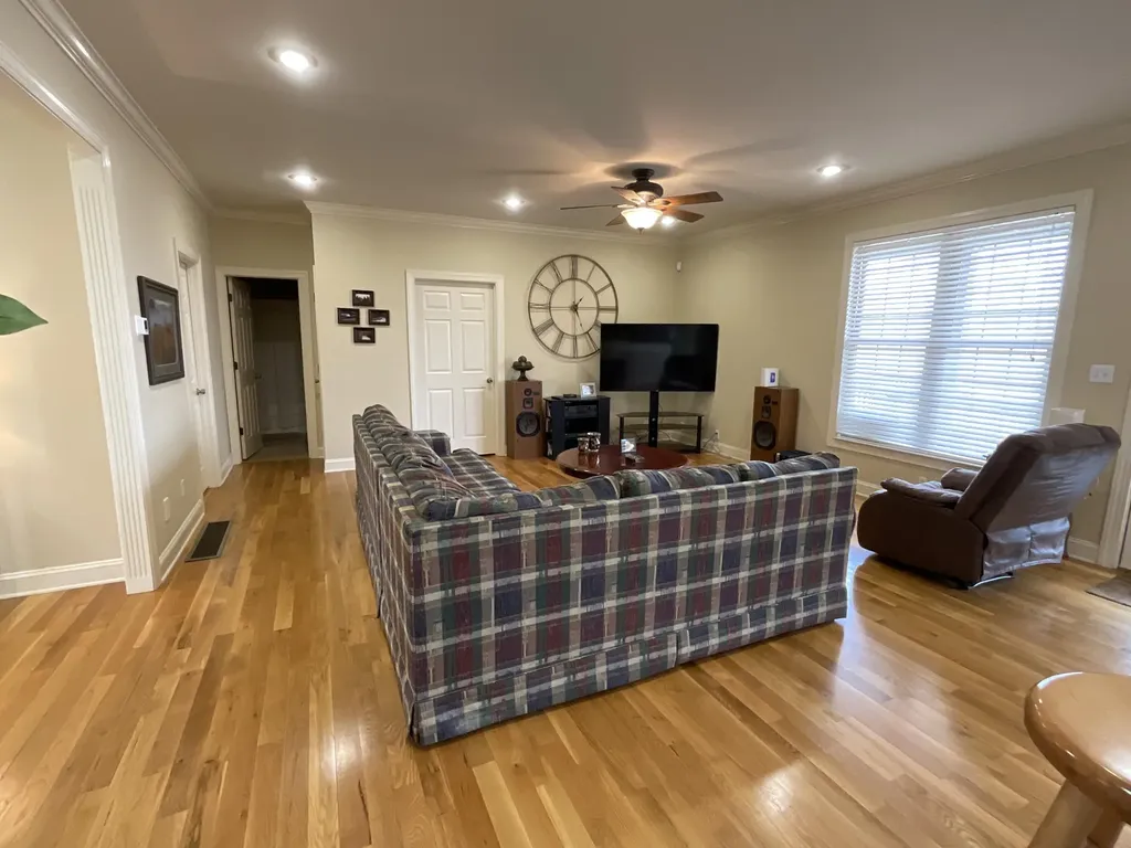 5781 Mccormick Road Mt Sterling KY 40353