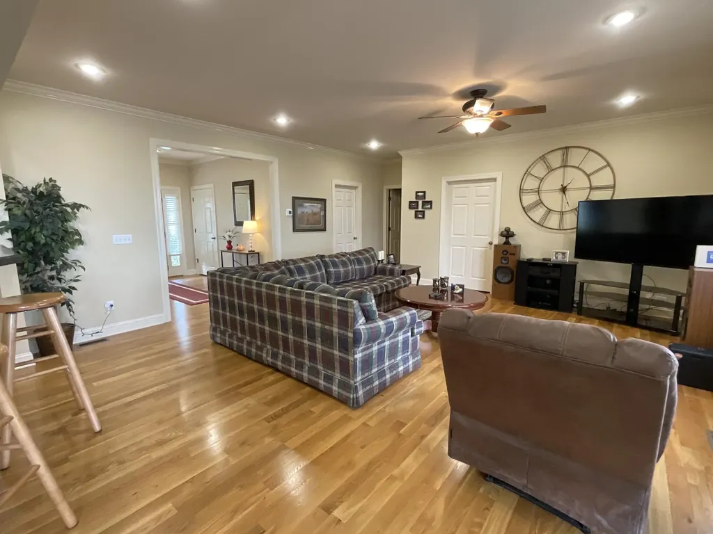 5781 Mccormick Road Mt Sterling KY 40353