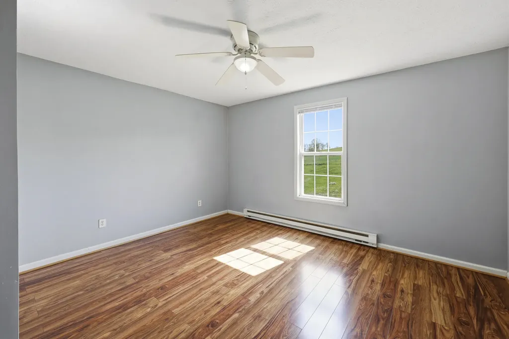 124 Mockingbird Lane Berry KY 41003
