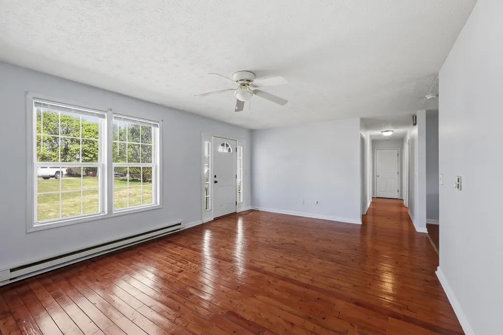 124 Mockingbird Lane Berry KY 41003
