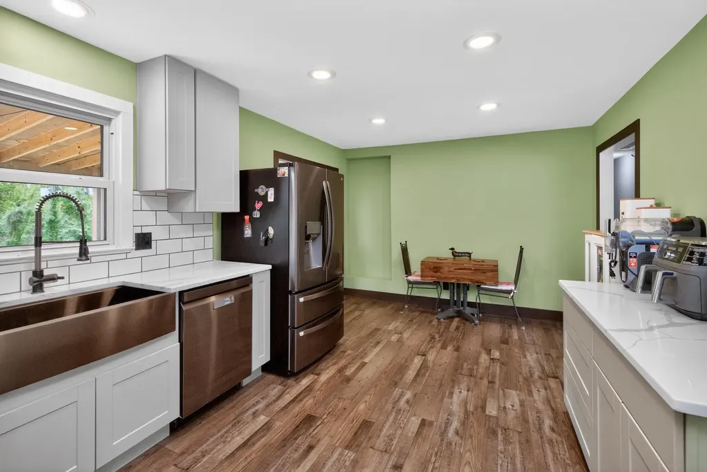 322 Laurel Lane Nicholasville KY 40356