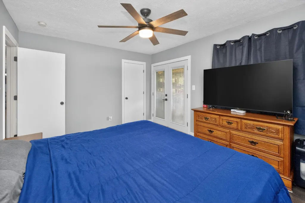 322 Laurel Lane Nicholasville KY 40356