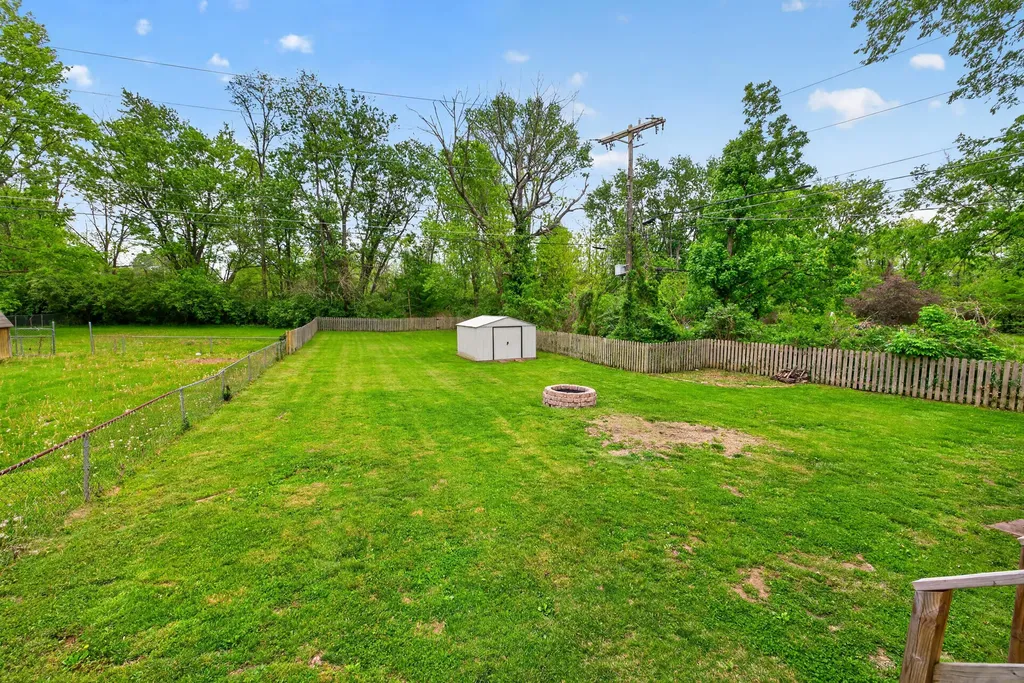322 Laurel Lane Nicholasville KY 40356