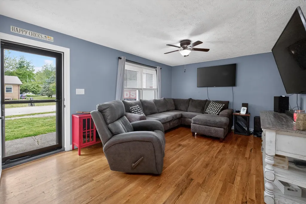 322 Laurel Lane Nicholasville KY 40356