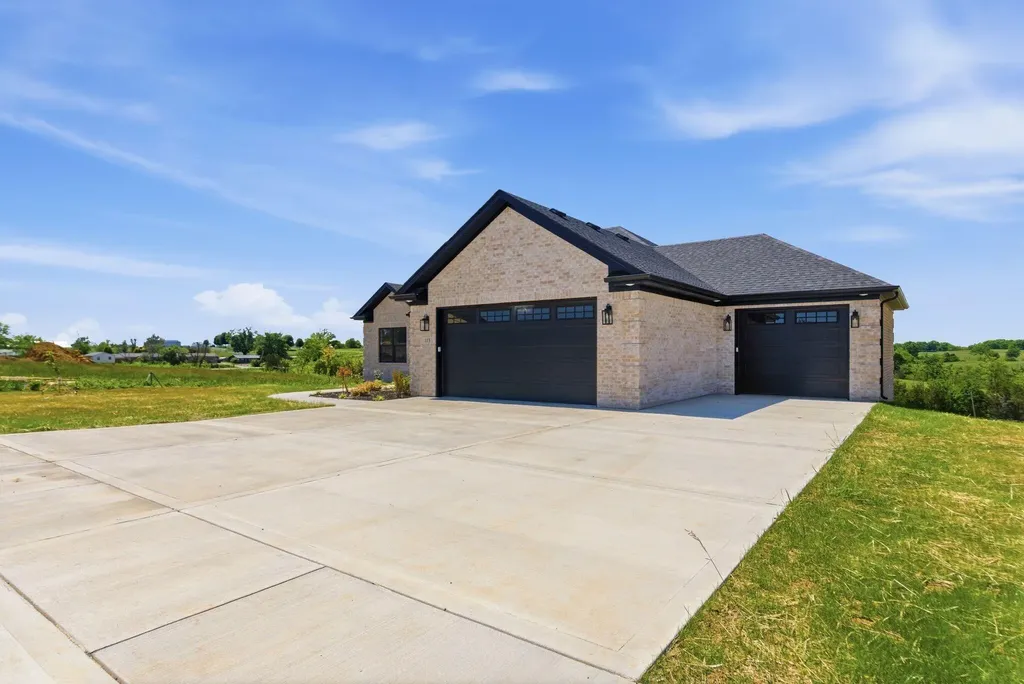 113 Dawn Court Richmond KY 40475