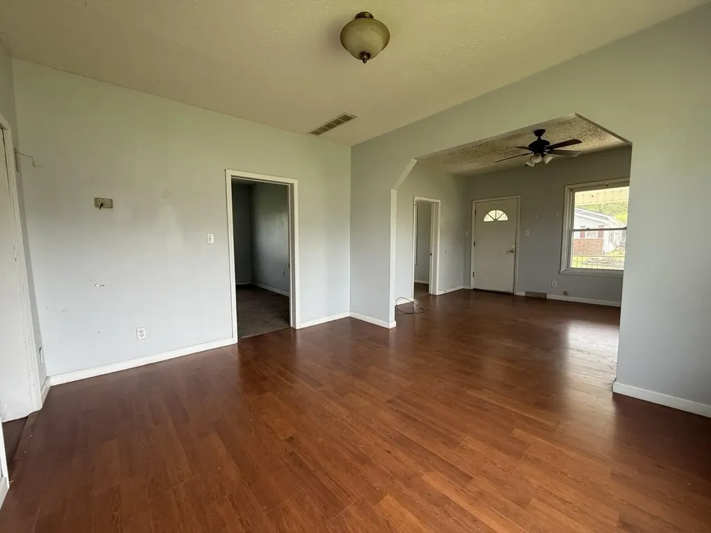 222 Hamlin Avenue Corbin KY 40701