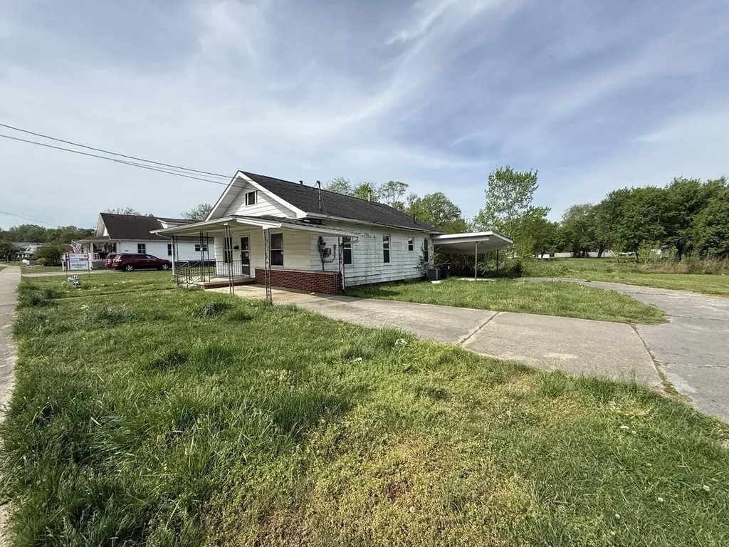 222 Hamlin Avenue Corbin KY 40701