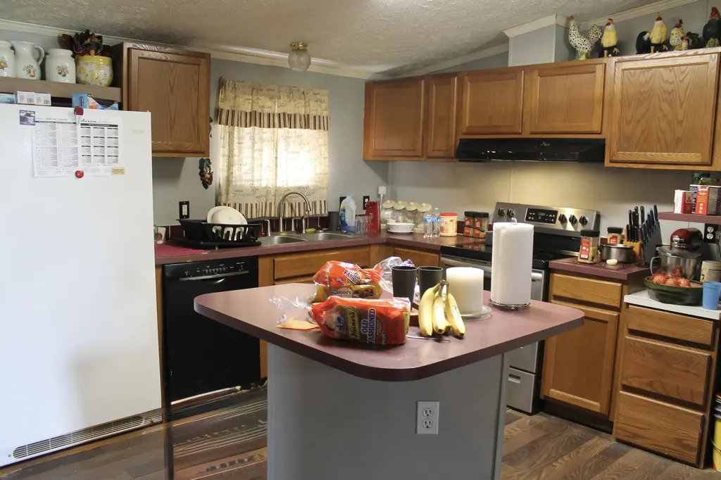 130 Fox Lane Drive Jeffersonville KY 40337