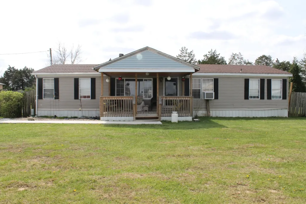 130 Fox Lane Drive Jeffersonville KY 40337
