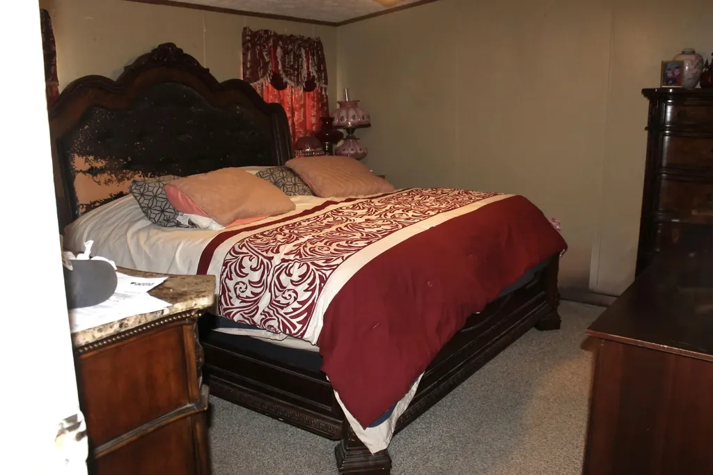 130 Fox Lane Drive Jeffersonville KY 40337