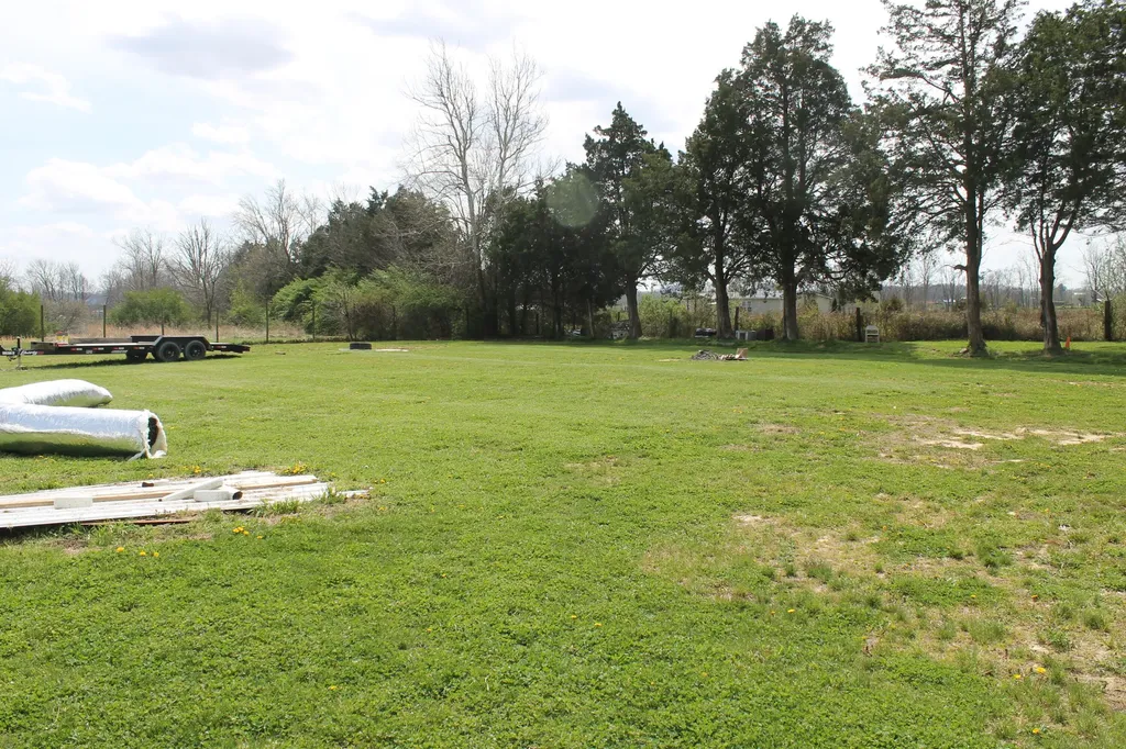 130 Fox Lane Drive Jeffersonville KY 40337