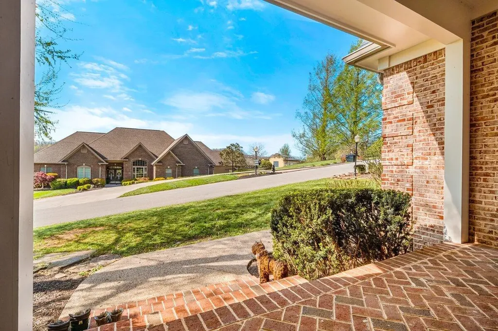 189 Oakwood Drive London KY 40744
