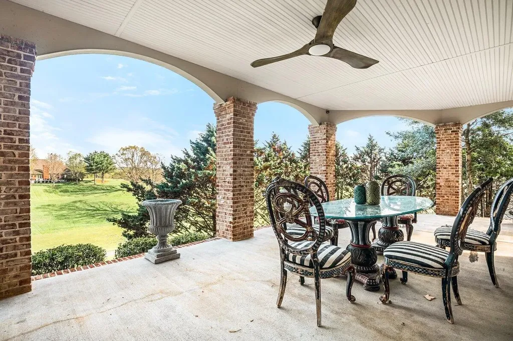189 Oakwood Drive London KY 40744