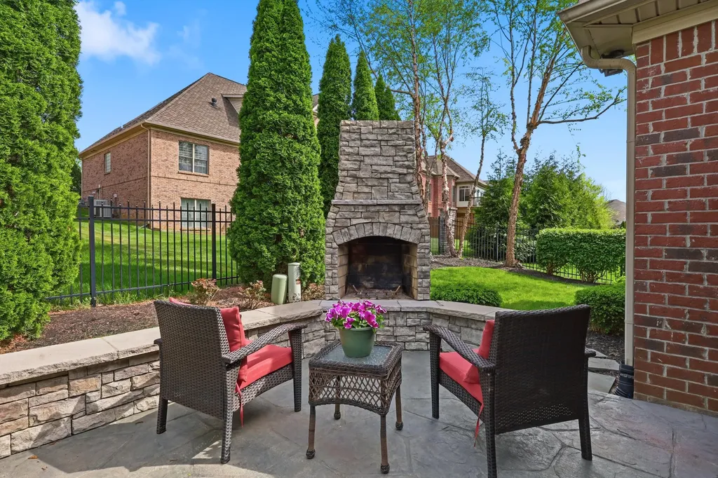 2532 Pascoli Place Lexington KY 40509