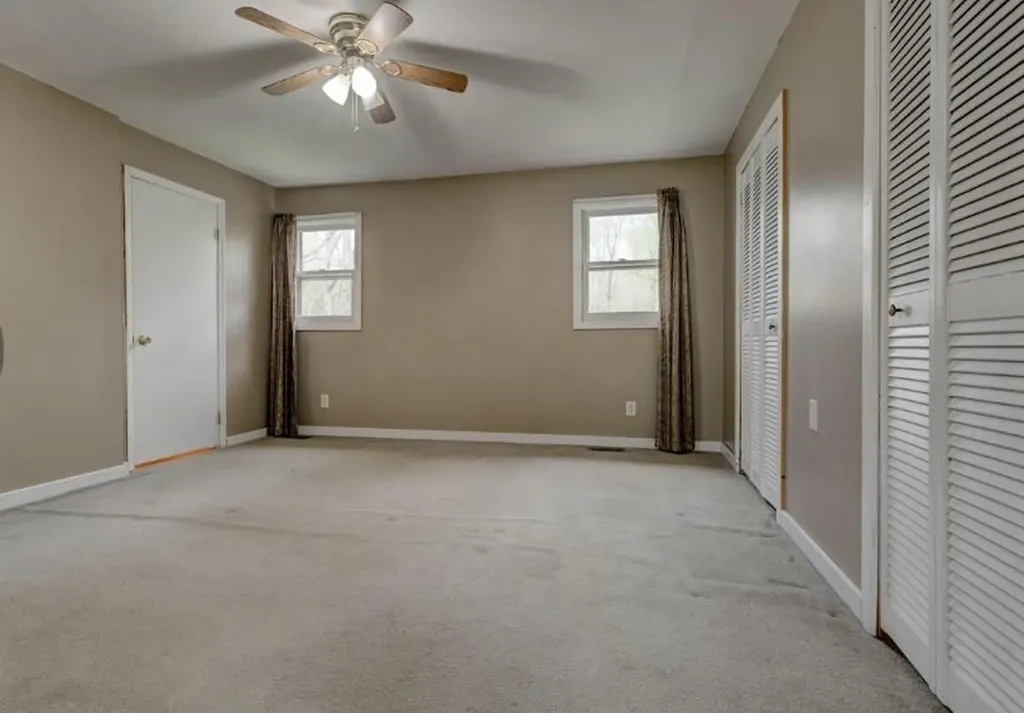 6130 Hardwicks Creek Road Clay City KY 40312