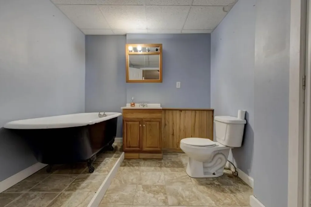 6130 Hardwicks Creek Road Clay City KY 40312