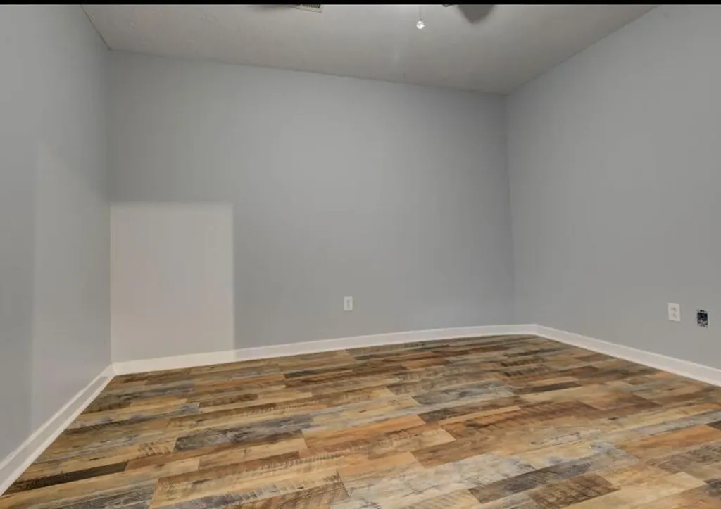 6130 Hardwicks Creek Road Clay City KY 40312