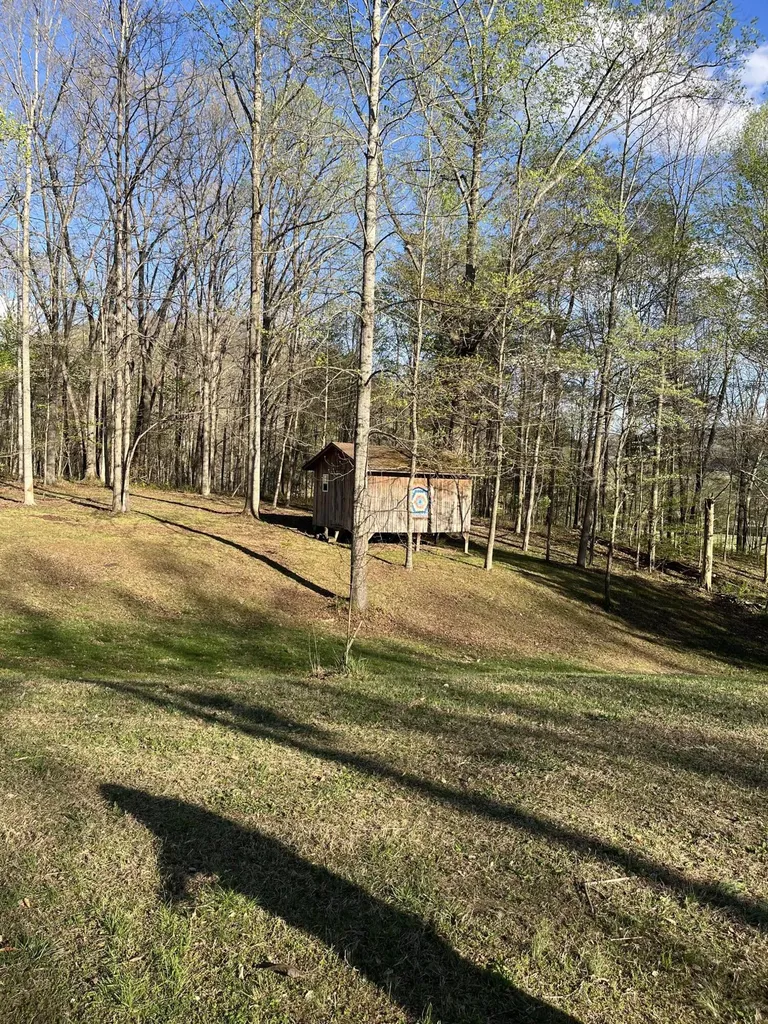 6130 Hardwicks Creek Road Clay City KY 40312
