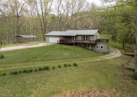 6130 Hardwicks Creek Road Clay City KY 40312