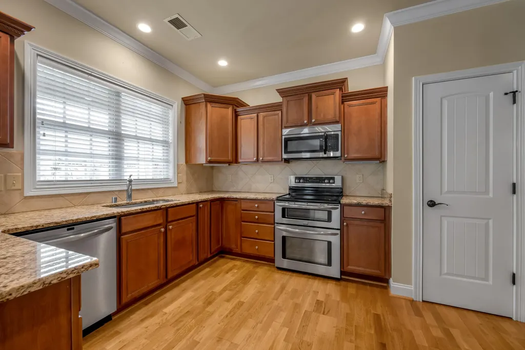 3456 Rabbits Foot Trail Lexington KY 40503