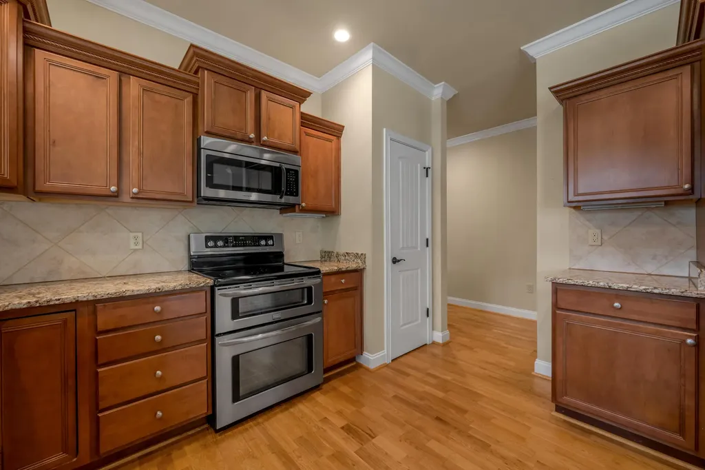3456 Rabbits Foot Trail Lexington KY 40503