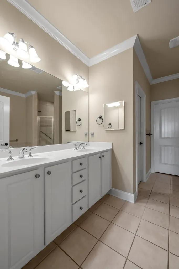 3456 Rabbits Foot Trail Lexington KY 40503