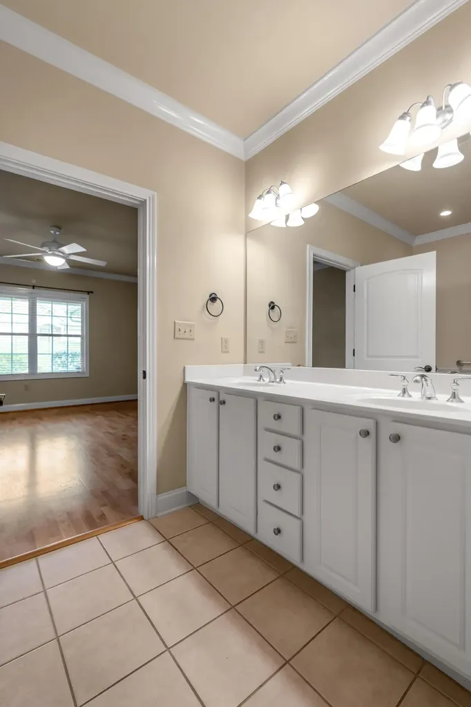 3456 Rabbits Foot Trail Lexington KY 40503