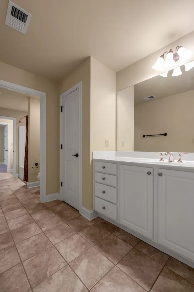 3456 Rabbits Foot Trail Lexington KY 40503