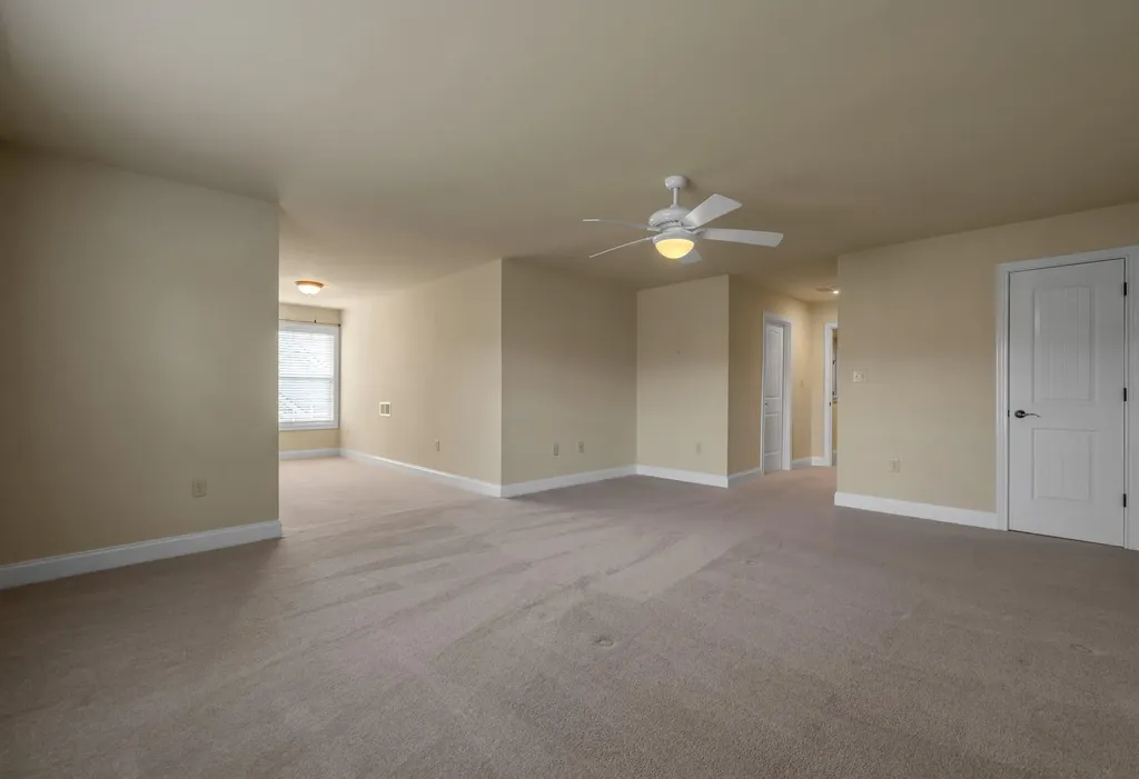 3456 Rabbits Foot Trail Lexington KY 40503