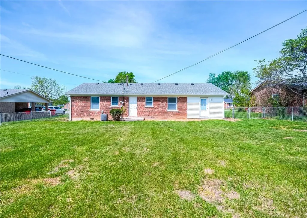 320 Bellechase Lane Nicholasville KY 40356
