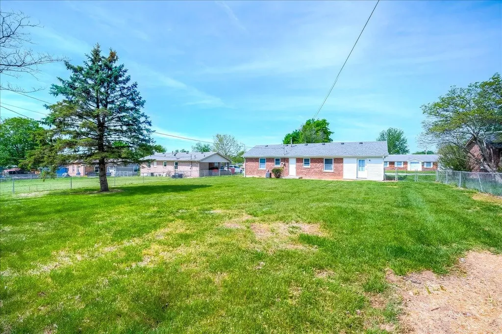 320 Bellechase Lane Nicholasville KY 40356