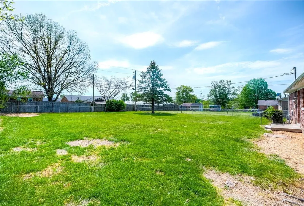 320 Bellechase Lane Nicholasville KY 40356