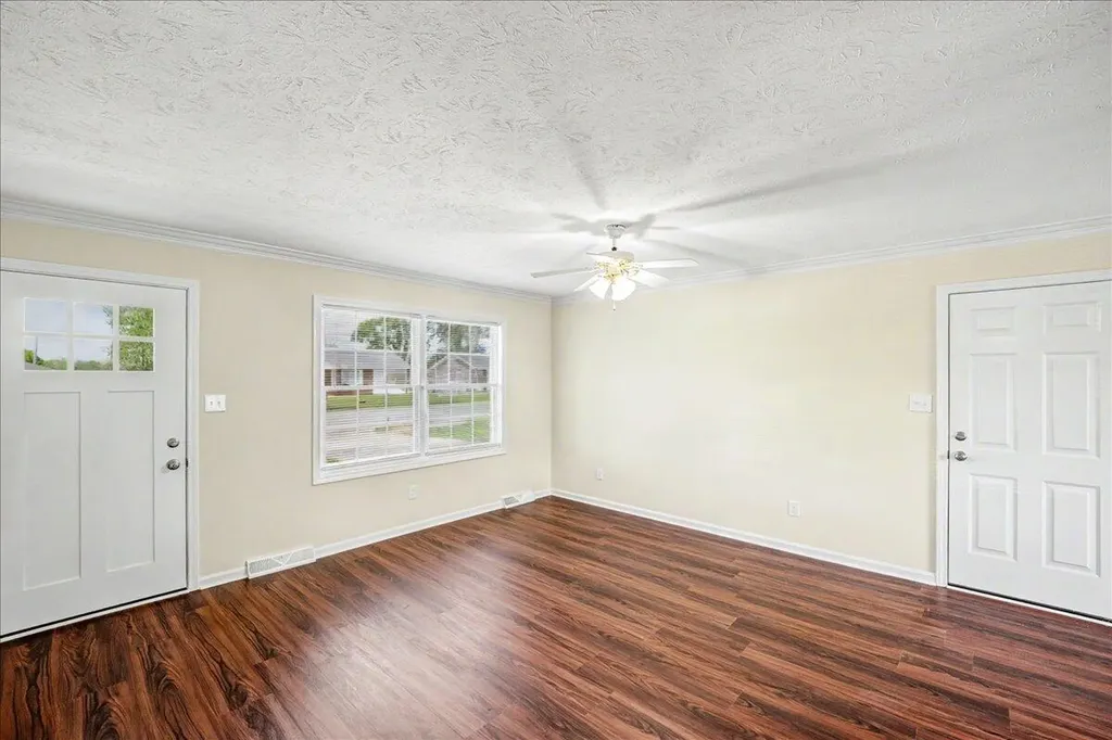 320 Bellechase Lane Nicholasville KY 40356